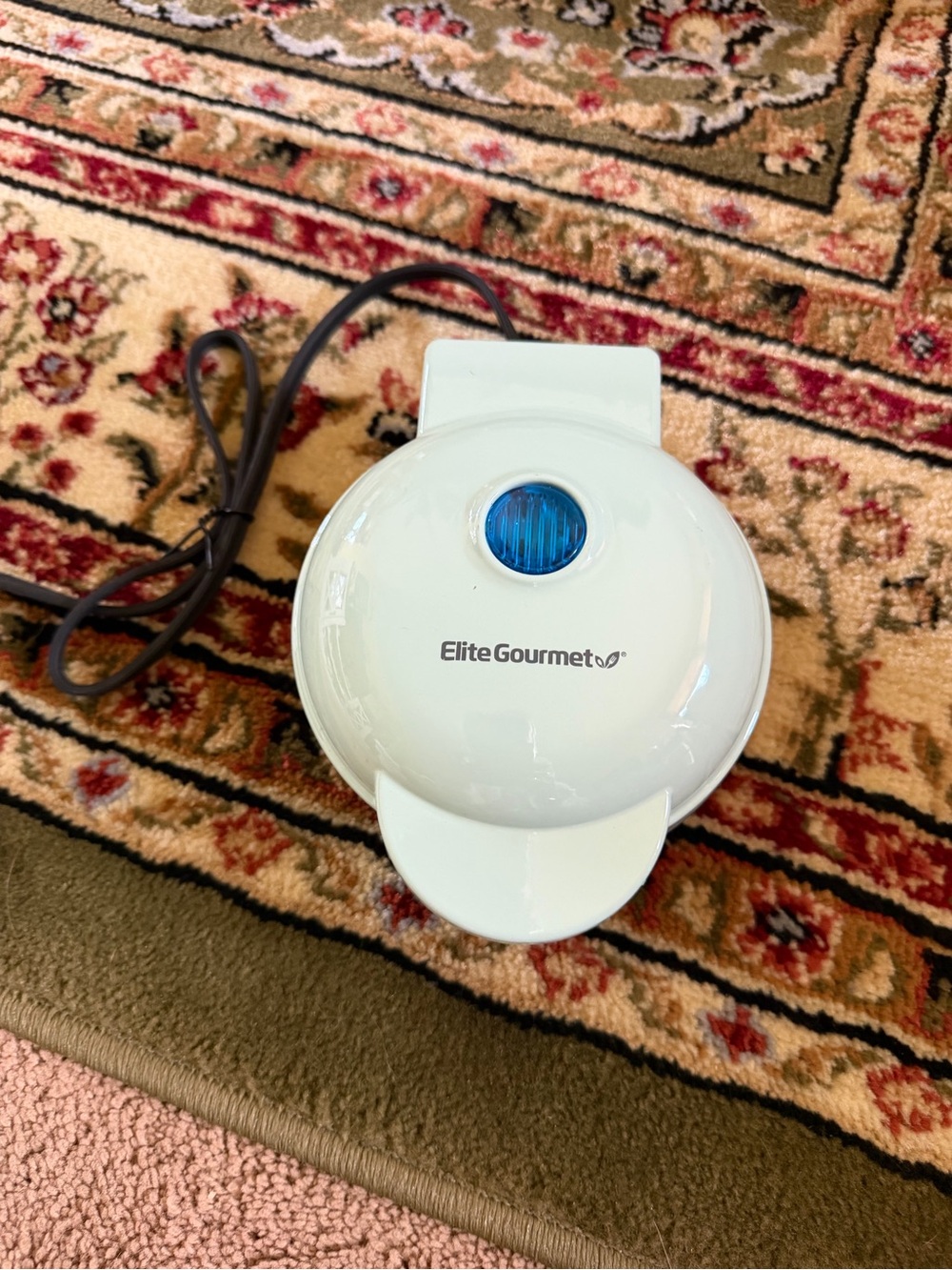 New Elite Gourmet Mini Waffle Iron
